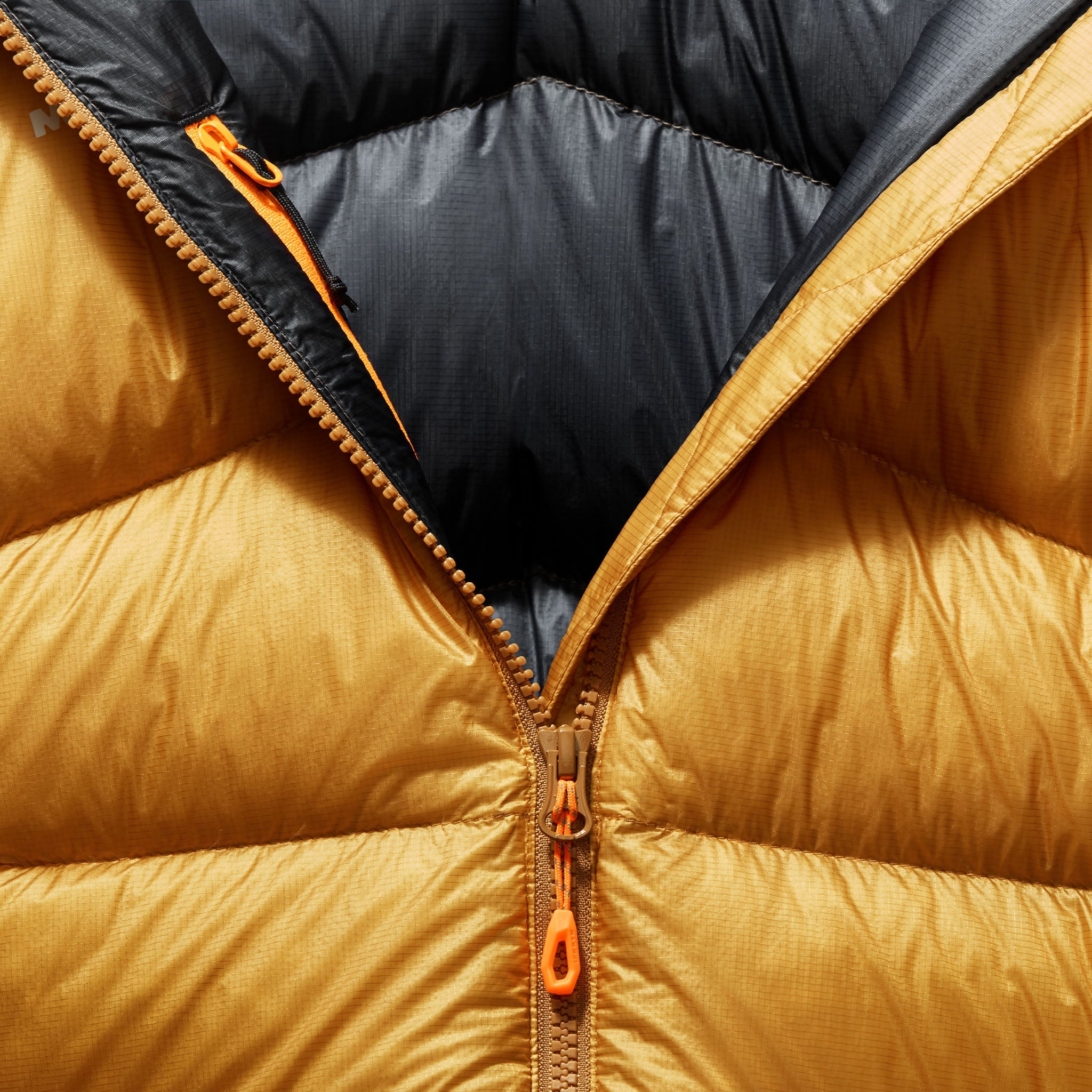 Mammut Meron Insulated Hooded Jacket - Men OUTWEAR